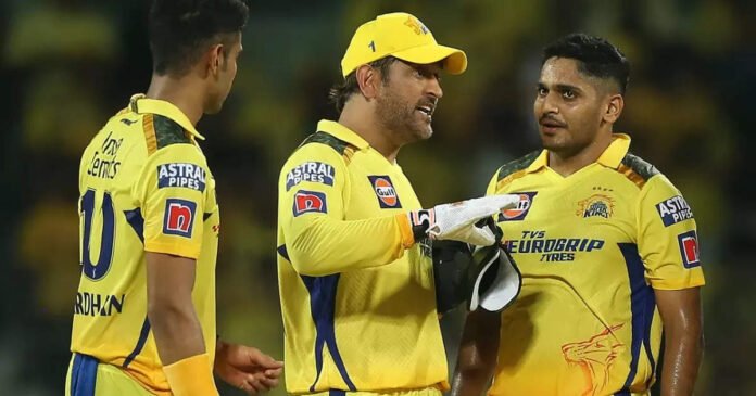 Dhoni angry on bowlers